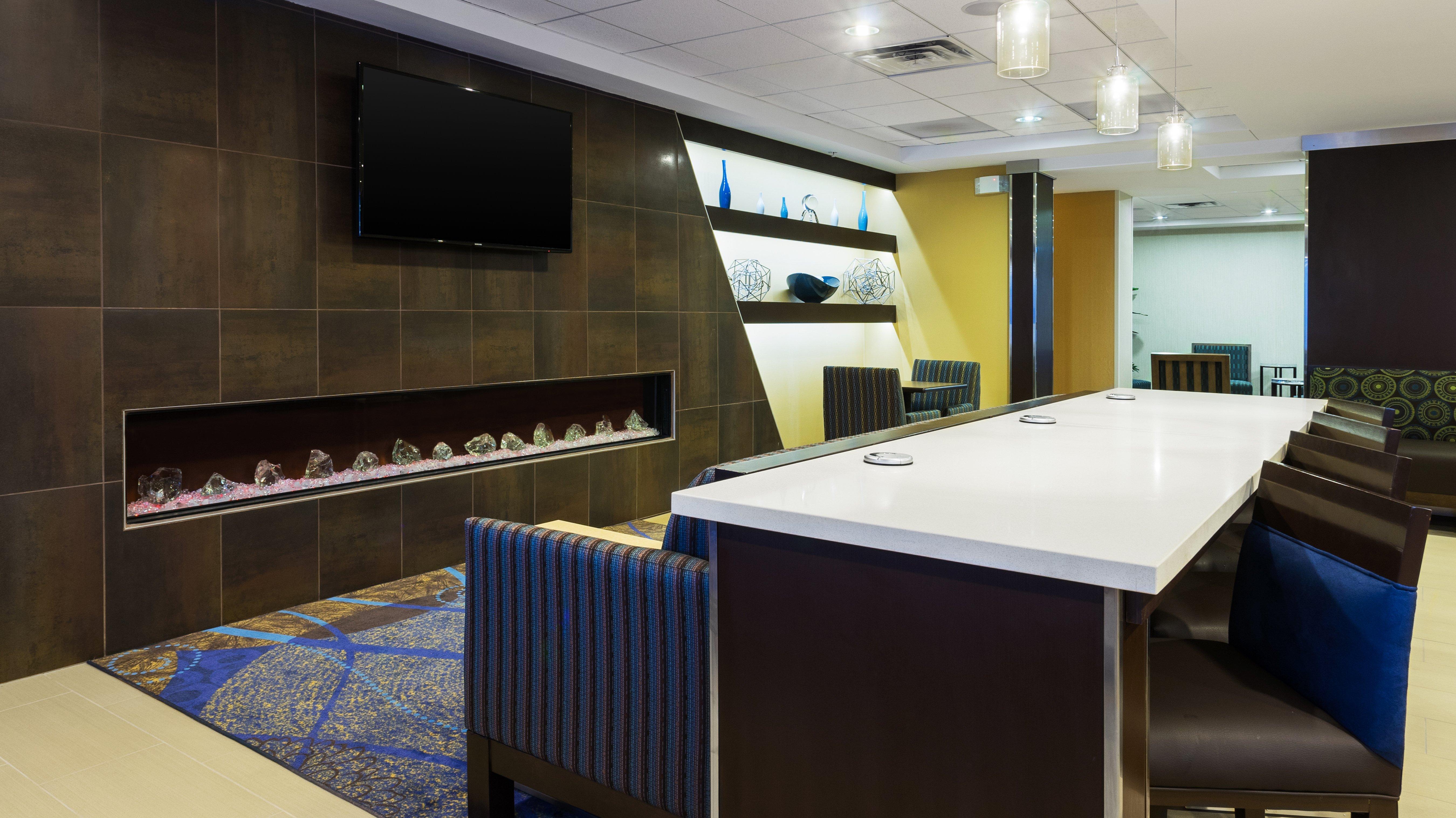 Holiday Inn Express & Suites Midland Loop 250 By Ihg Ngoại thất bức ảnh