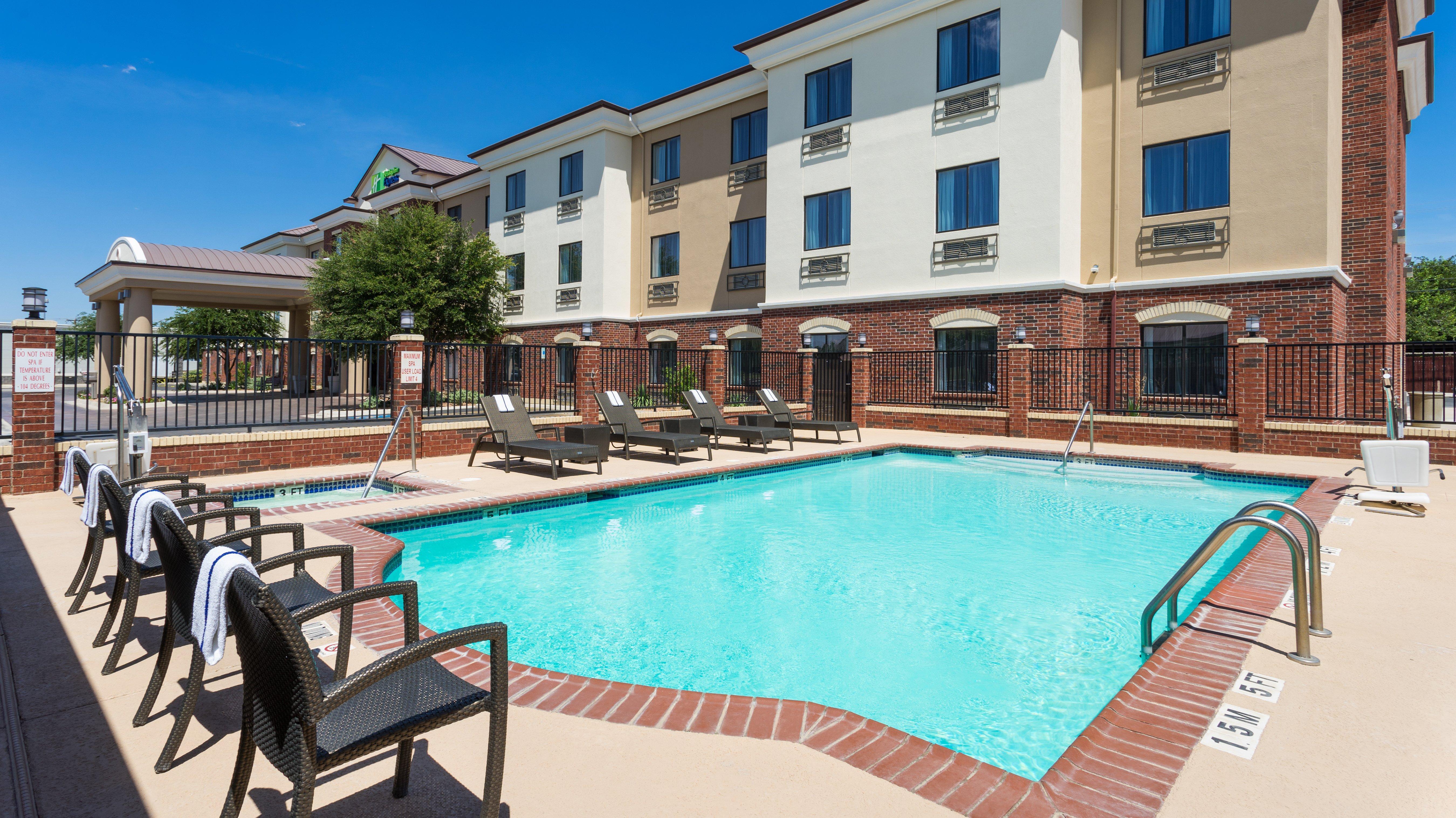 Holiday Inn Express & Suites Midland Loop 250 By Ihg Ngoại thất bức ảnh
