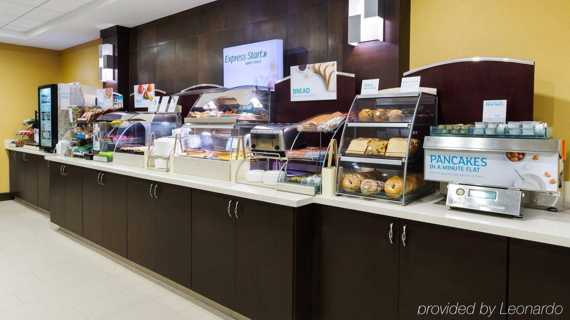 Holiday Inn Express & Suites Midland Loop 250 By Ihg Ngoại thất bức ảnh